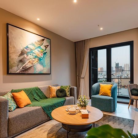 Luxury 2 Or 3Br Apartment In Dist 1 N Pool, Gym, Airport Pickup Хошимін Екстер'єр фото