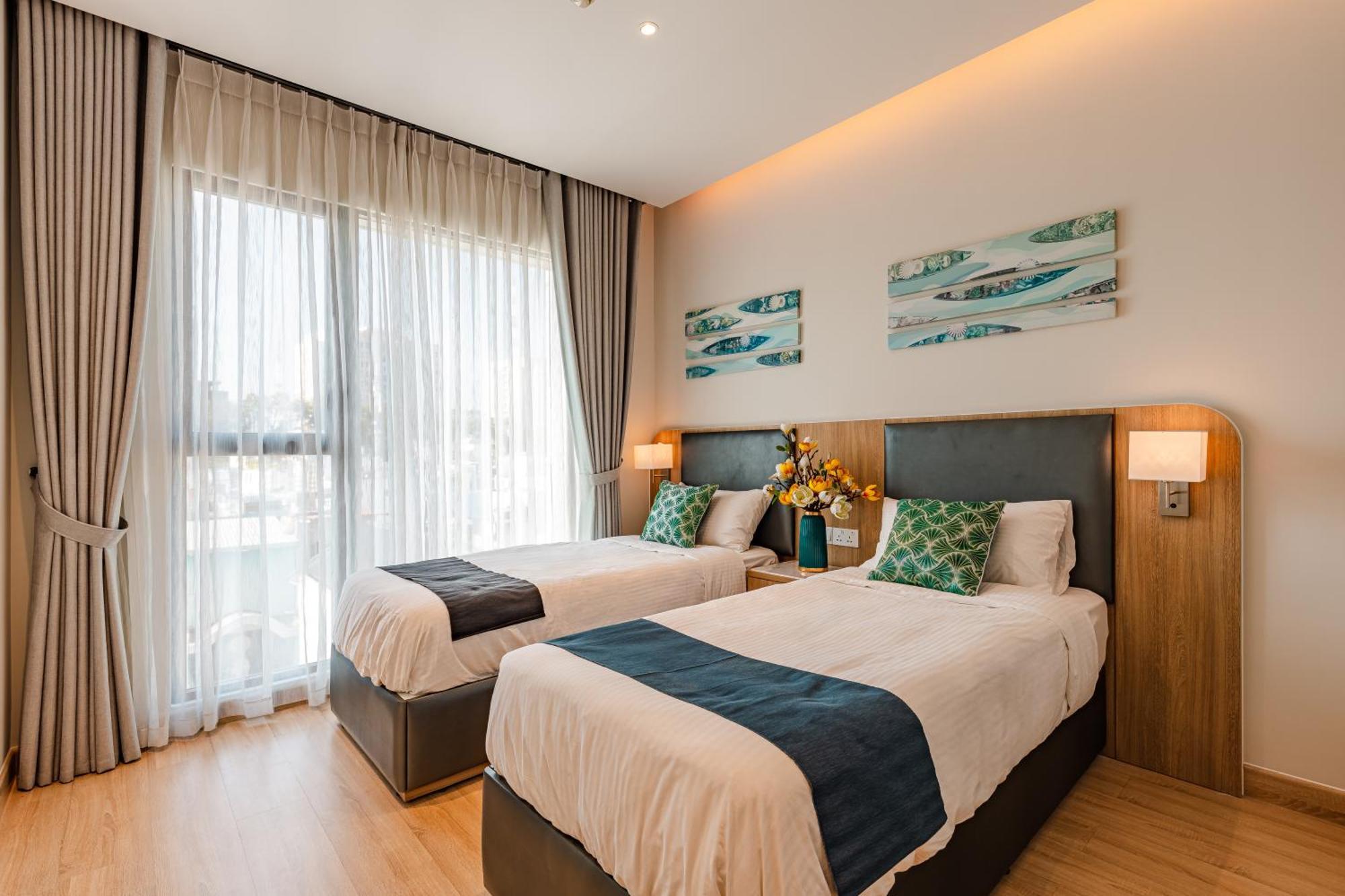 Luxury 2 Or 3Br Apartment In Dist 1 N Pool, Gym, Airport Pickup Хошимін Екстер'єр фото